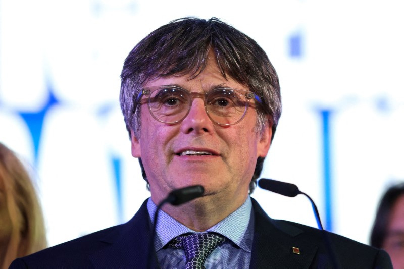 &copy; Reuters. FILE PHOTO: Exiled Catalan separatist leader Carles Puigdemont reacts on the day of Catalonia's regional elections, in the French town of Argeles-sur-Mer, France, May 12, 2024. REUTERS/Bruna Casas/File Photo