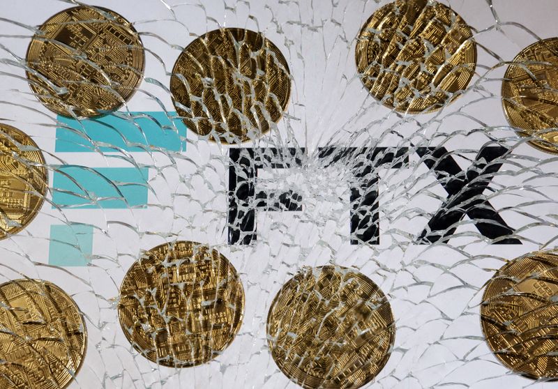 © Reuters. FILE PHOTO: An FTX logo and a representation of cryptocurrencies are seen through broken glass in this illustration taken December 13, 2022. REUTERS/Dado Ruvic/Illustration/File Photo