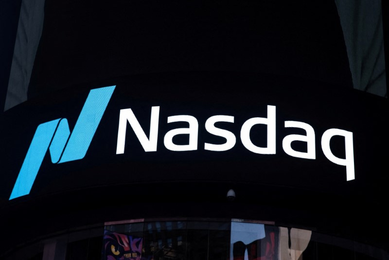 &copy; Reuters. FILE PHOTO: The Nasdaq logo is displayed at the Nasdaq Market site in Times Square in New York City, U.S., December 3, 2021. REUTERS/Jeenah Moon/File Photo