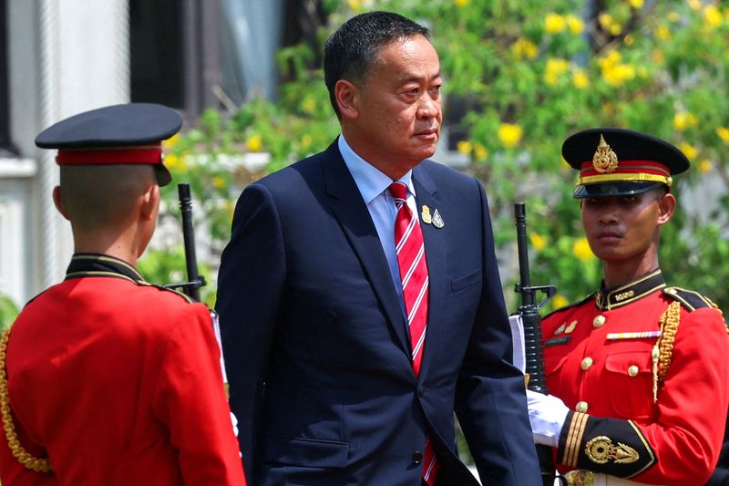 &copy; Reuters. FILE PHOTO: Thailand's Prime Minister Srettha Thavisin arrives to welcome Brunei's Sultan Hassanal Bolkiah at the Government House in Bangkok, Thailand, April 29, 2024. REUTERS/Athit Perawongmetha/File Photo