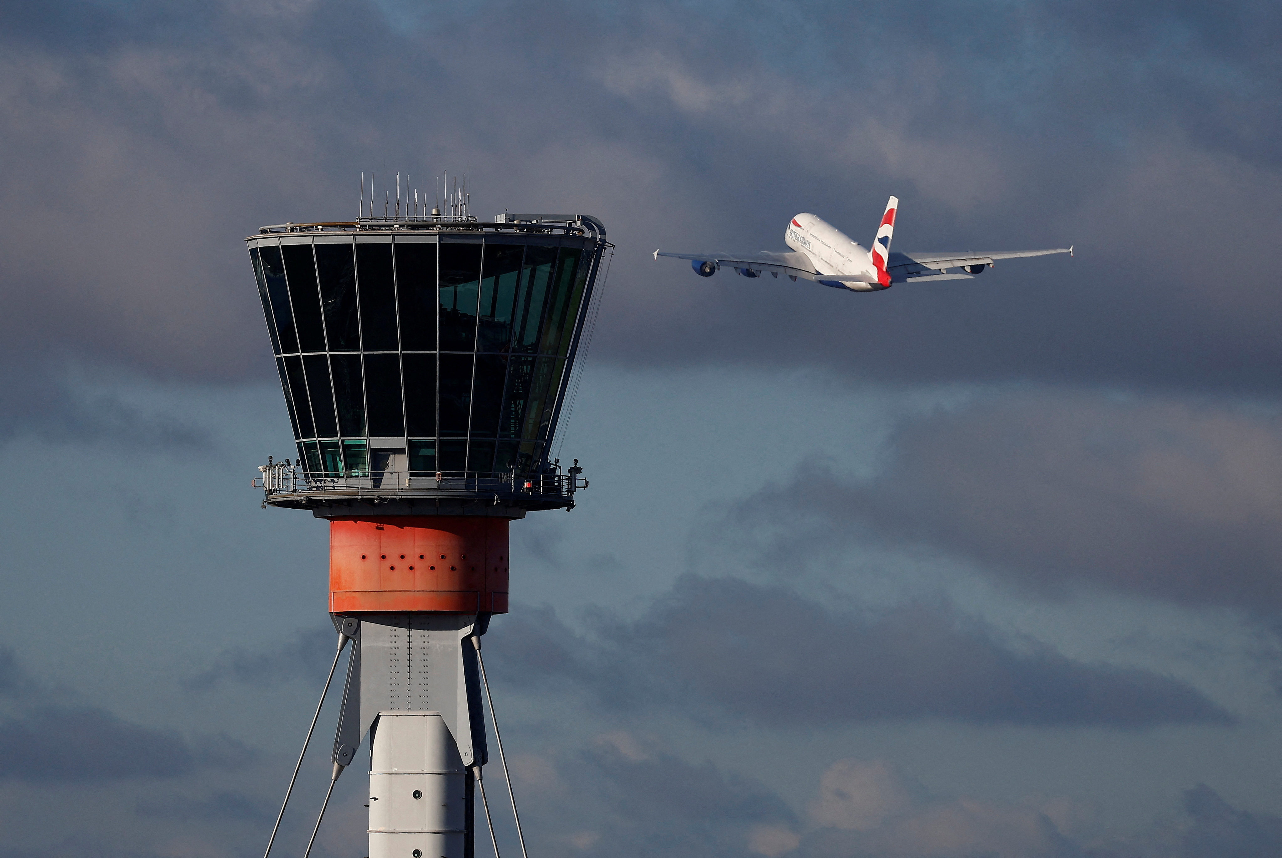 &copy; Reuters. FILE PHOTO: A British Airways Airbus A380 takes off in view of the control tower at Heathrow Airport, in London, Britain, November 28, 2023.  REUTERS/Peter Nicholls/File Photo