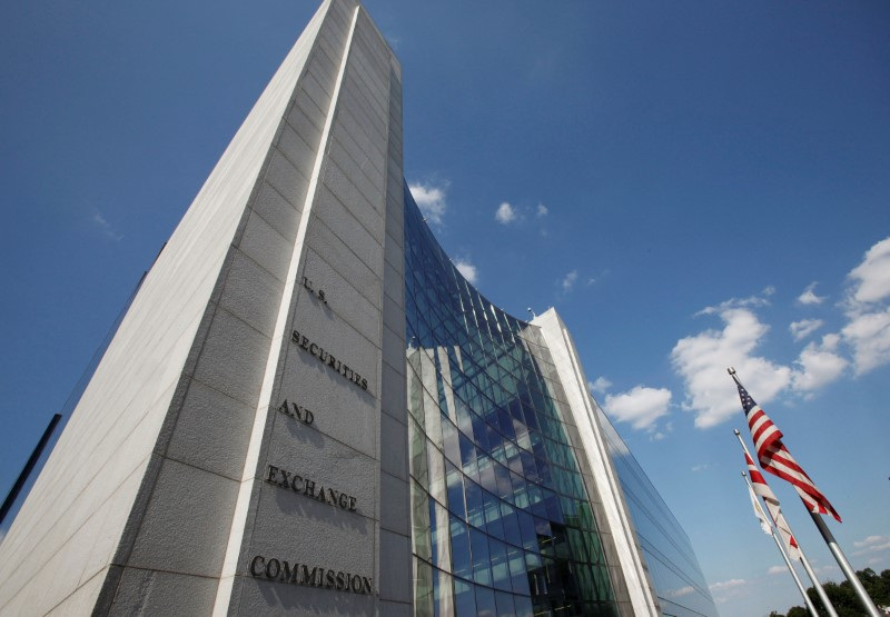 &copy; Reuters. FILE PHOTO: The headquarters of the U.S. Securities and Exchange Commission (SEC) are seen in Washington, July 6, 2009. REUTERS/Jim Bourg/File Photo