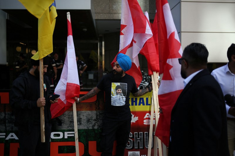 © Reuters. Sikhs protest outside the Indian consulate in Toronto, Ontario, Canada, on September 25, 2023.   REUTERS/Wa Lone/File Photo