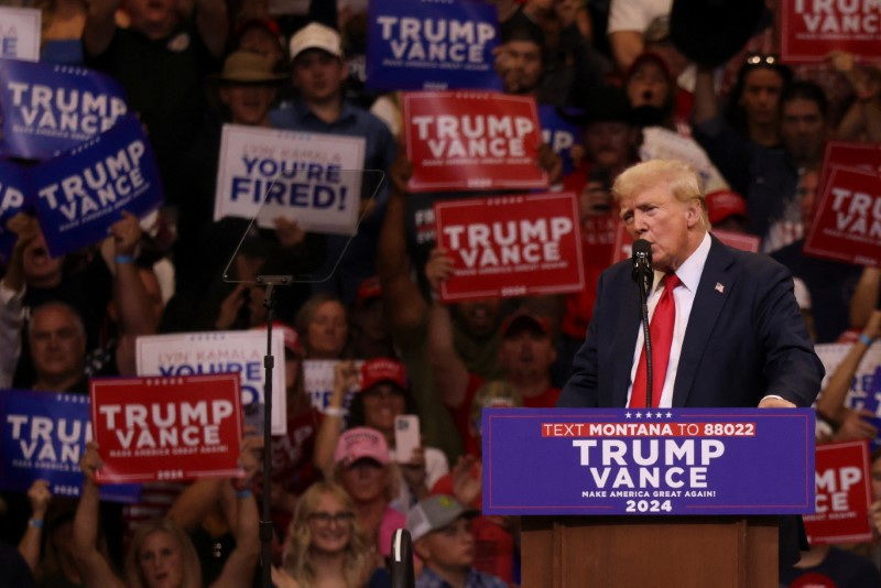 &copy; Reuters. Ex-presidente dos EUA e candidato presidencial republicano, Donald Trump, faz comício em Montanan09/08/2024nREUTERS/Jim Urquhart