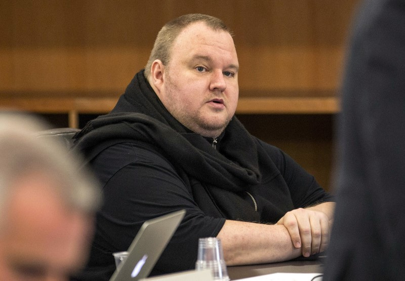 &copy; Reuters. FILE PHOTO: German tech entrepreneur Kim Dotcom sits in a chair during a court hearing in Auckland, New Zealand, September 24, 2015. REUTERS/Nigel Marple/File Photo