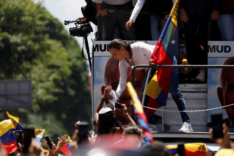 &copy; Reuters. Líder de oposição venezuelana Maria Corina Machado participa de marcha em defesa da democracia, em Caracasn03/08/2024nREUTERS/Leonardo Fernandez Viloria