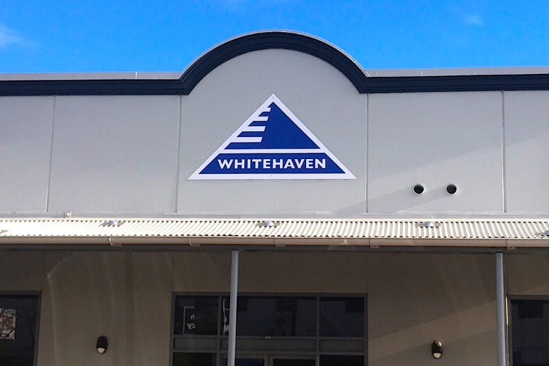 &copy; Reuters. The logo of Australia's biggest independent coal miner Whitehaven Coal Ltd is displayed on their office building located in the north-western New South Wales town of Gunnedah in Australia, August 15, 2017. Picture taken August 15, 2017.    REUTERS/David G