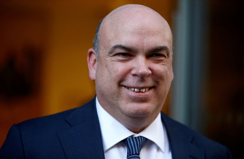 © Reuters. FILE PHOTO: British entrepreneur Mike Lynch leaves the High Court in London, Britain March 25, 2019. REUTERS/Henry Nicholls/File Photo