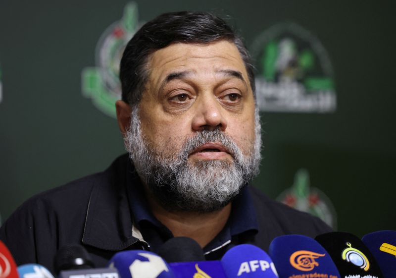 © Reuters. FILE PHOTO: Hamas official Osama Hamdan attends a press conference, amid the ongoing conflict between Israel and Hamas, in Beirut, Lebanon June 29, 2024. REUTERS/Mohamed Azakir/File Photo