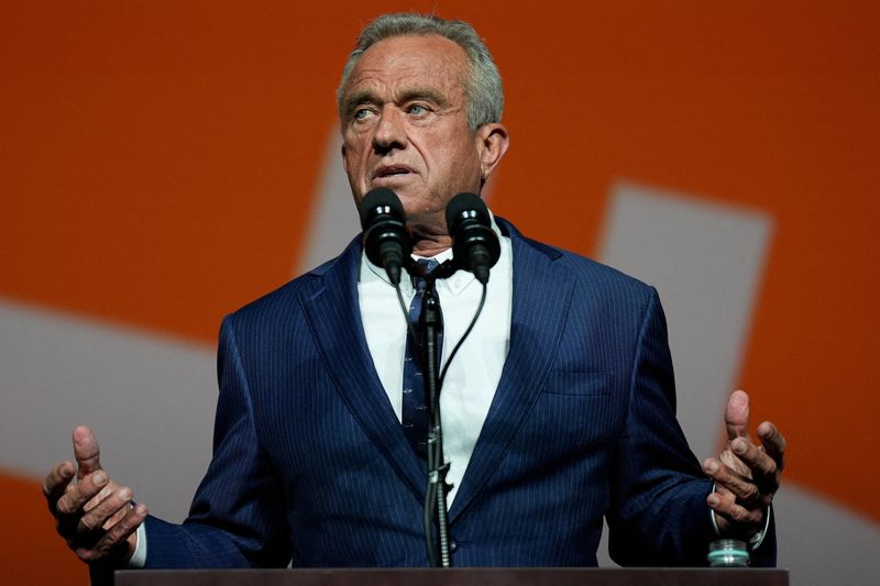 © Reuters. FILE PHOTO: Independent U.S. presidential candidate Robert F. Kennedy Jr speaks at Bitcoin 2024 in Nashville, Tennessee, U.S. July 26, 2024.  REUTERS/Kevin Wurm/File Photo