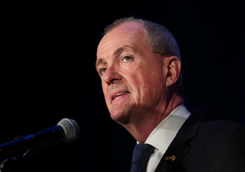 &copy; Reuters. FILE PHOTO: New Jersey Governor Phil Murphy addresses supporters at an election night event in Asbury Park, New Jersey, U.S., November 3, 2021. REUTERS/Rachel Wisniewski/File Photo