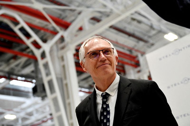 &copy; Reuters. FILE PHOTO: Stellantis CEO Carlos Tavares inaugurates the group's new electrified dual-clutch transmission (eDCT) assembly facility in the Mirafiori complex in Turin, Italy, April 10,2024. REUTERS/Massimo Pinca/File Photo