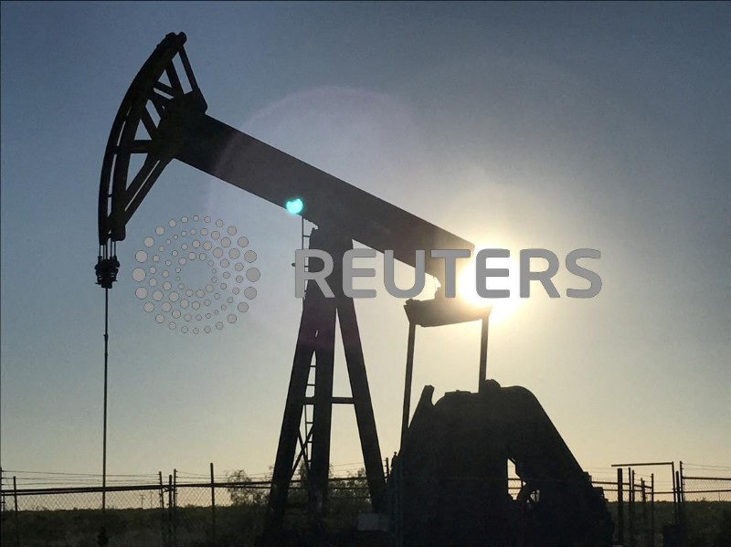 &copy; Reuters. Bomba de petróleo na Bacia do Permiano perto de Midland, Texas, EUAn03/05/2017nREUTERS/Ernest Scheyder