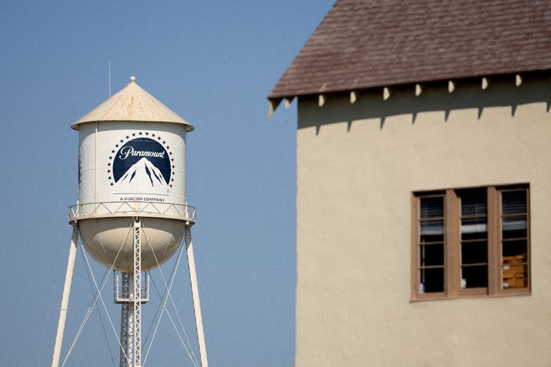 &copy; Reuters. FILE PHOTO: A view of Paramount Studios's water tank in Los Angeles, California, U.S., September 26, 2023. REUTERS/Mario Anzuoni/File Photo