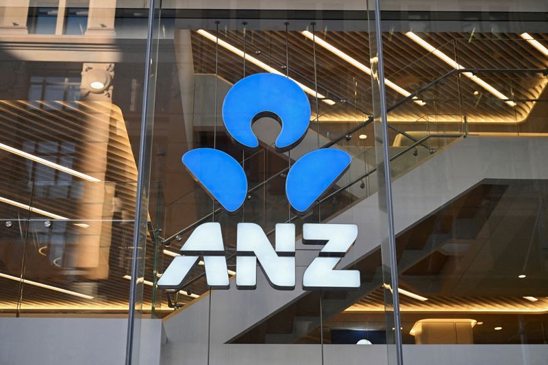 © Reuters. FILE PHOTO: A view of the facade of an ANZ bank building in the Sydney Central Business District in Sydney, Australia, May 14, 2024. REUTERS/Jaimi Joy/File Photo