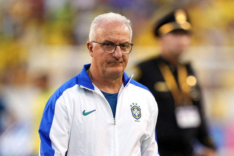 &copy; Reuters. Técnico Dorival Júnior durante Copa Américan 2/7/2024   Darren Yamashita-USA TODAY Sports