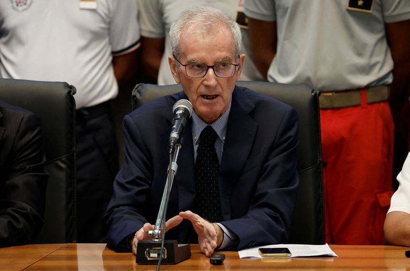 © Reuters. Chief of the public prosecutor's office of Termini Imerese, Ambrogio Cartosio holds a press conference to share details about the investigation regarding the luxury yacht that sank during a violent storm, at the court in Termini Imerese, near Palermo, Italy August 24, 2024. REUTERS/Louiza Vradi