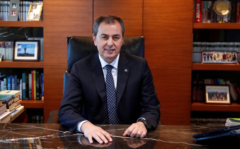 &copy; Reuters. Turkey's Isbank CEO Hakan Aran poses during an interview with Reuters in Istanbul, Turkey, August 16, 2024. REUTERS/Dilara Senkaya