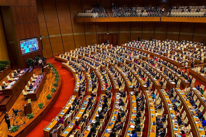 © Reuters. FILE PHOTO: A general view of the Vietnam National Assembly during the opening ceremony of its 7th session, in Hanoi, Vietnam, May 20, 2024. REUTERS/Thinh Nguyen/File Photo