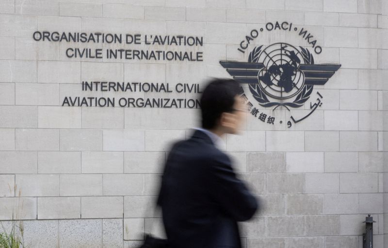 &copy; Reuters. FILE PHOTO: Members of the International Civil Aviation Organization (ICAO) agency arrive at ICAO headquarters in Montreal, Quebec, Canada October 1, 2022.  REUTERS/Christinne Muschi/File Photo