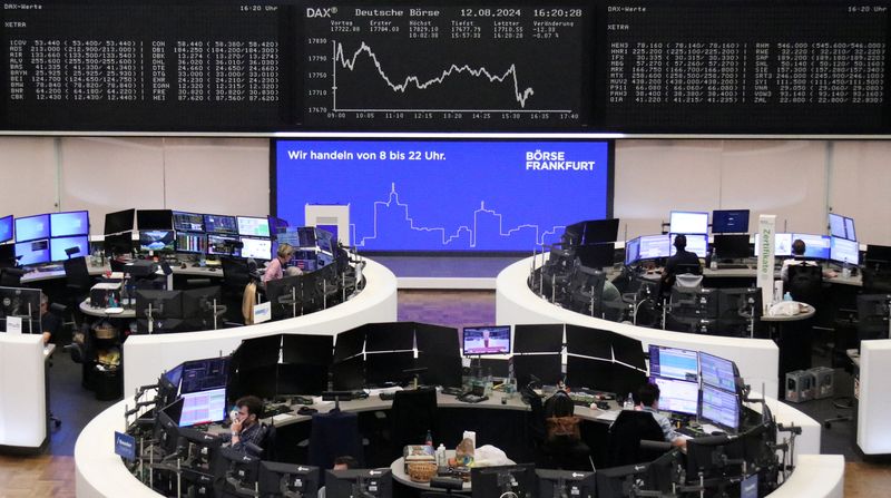 &copy; Reuters. The German share price index DAX graph is pictured at the stock exchange in Frankfurt, Germany, August 12, 2024.     REUTERS/Staff/File Photo