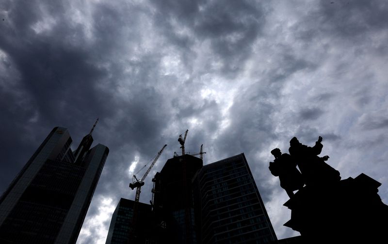 © Reuters. FILE PHOTO: Construction sites in Frankfurt, Germany, July 19, 2023. REUTERS/Kai Pfaffenbach/File Photo