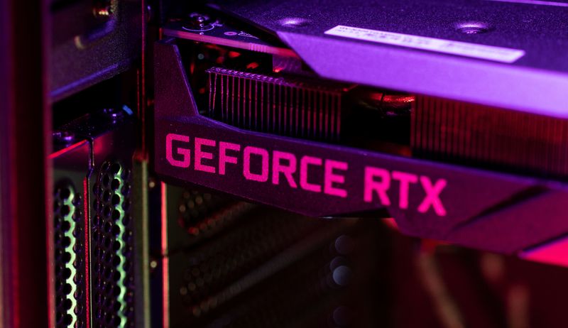 © Reuters. FILE PHOTO: An NVIDIA GeForce RTX graphics card is seen in this December 1, 2021 illustration. REUTERS/Dado Ruvic/Illustration/File Photo