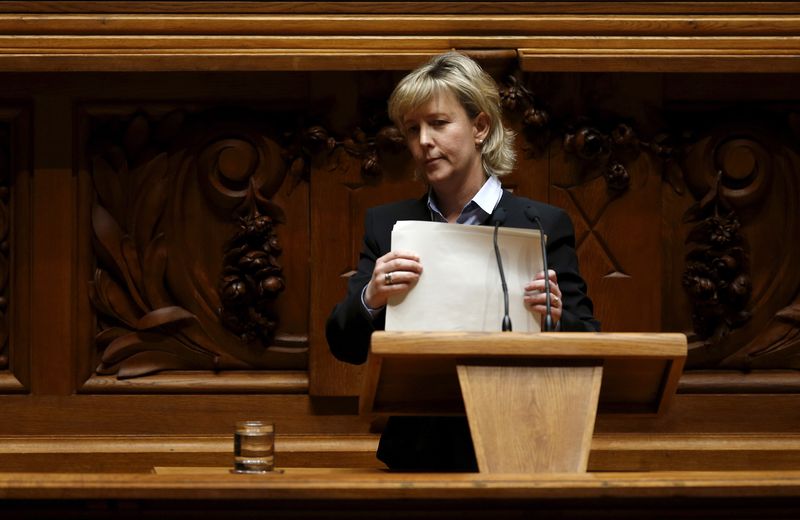 &copy; Reuters. FILE PHOTO: Portugal's Social Democratic deputy Maria Luis Albuquerque finishes her intervention during a debate on the stability program at the parliament in Lisbon, Portugal, April 27, 2016.   REUTERS/Rafael Marchante/File Photo