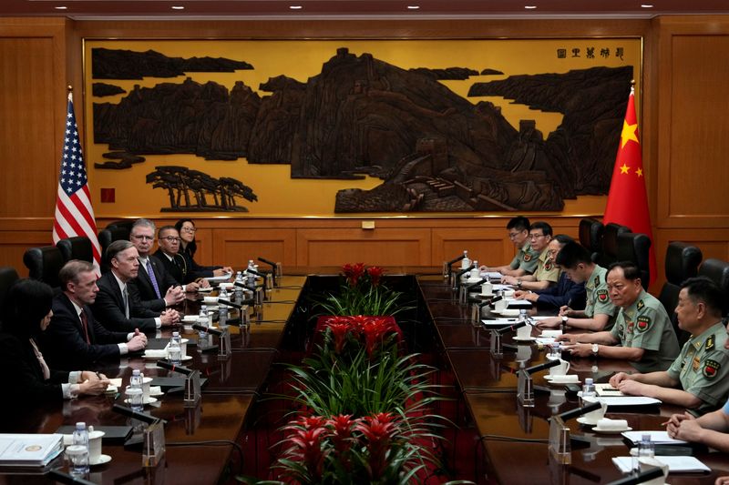 &copy; Reuters. Delegações de EUA e China em Pequimn 29/8/2024    Ng Han Guan/Pool via REUTERS