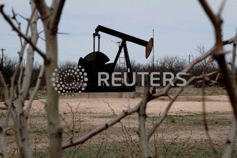 &copy; Reuters. Campo de petróleo de Yates, na Bacia Permiana do Oeste do Texas, perto de Iraan, Texas, EUAn17/03/2023nREUTERS/Bing Guan