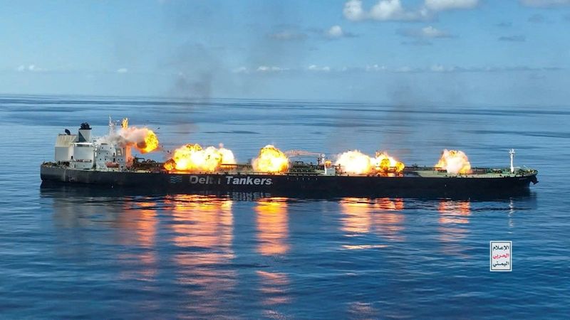 © Reuters. Explosions take place on the deck of the Greek-flagged oil tanker Sounion on the Red Sea, in this handout picture released August 29, 2024. Houthi Military Media/Handout via REUTERS 