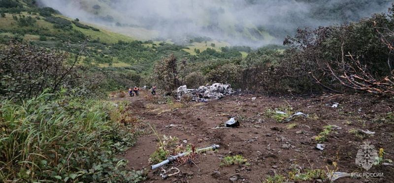 © Reuters. A view shows the crash site of a Russian Mi-8T helicopter in the far eastern peninsula of Kamchatka, Russia, in this handout image published September 1, 2024. Russian Emergencies Ministry/Handout via REUTERS