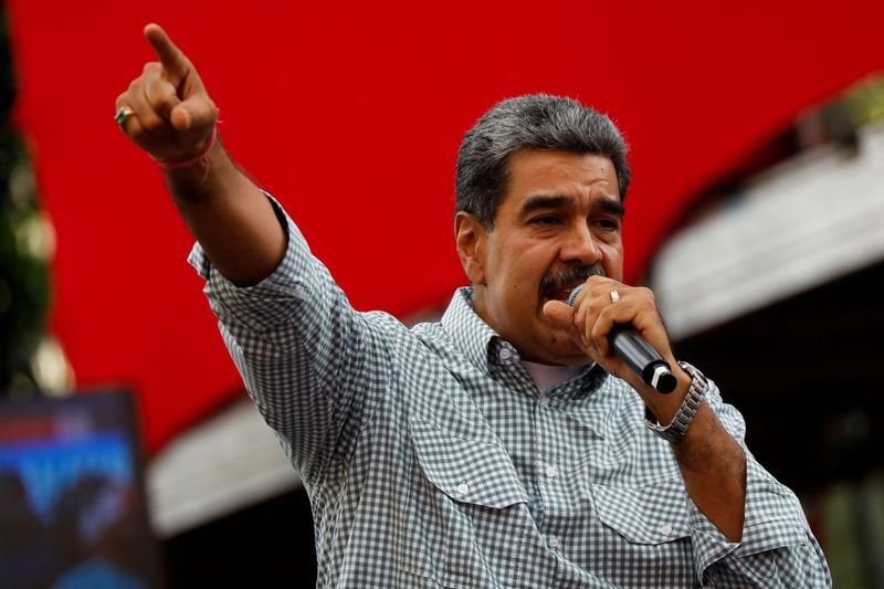 &copy; Reuters. Venezuelan President Nicolas Maduro delivers a speech during a rally to celebrate the results of last month's presidential election, in Caracas, Venezuela August 28, 2024. REUTERS/Fausto Torrealba/File photo