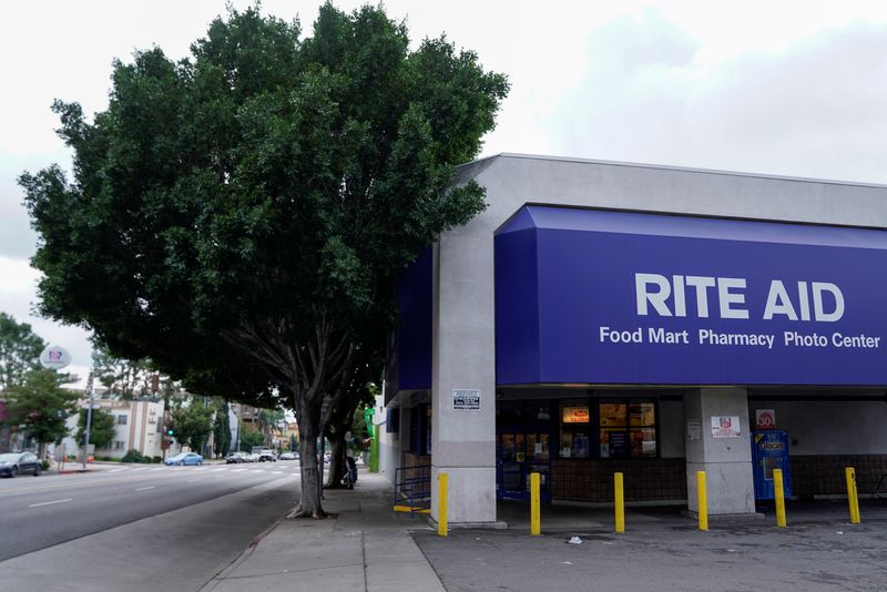 © Reuters. FILE PHOTO: A Rite Aid store at 1841 North Western Avenue is shown at in Los Angeles, California, U.S., January 21, 2020. Picture taken January 21, 2020. REUTERS/Mike Blake/File Photo