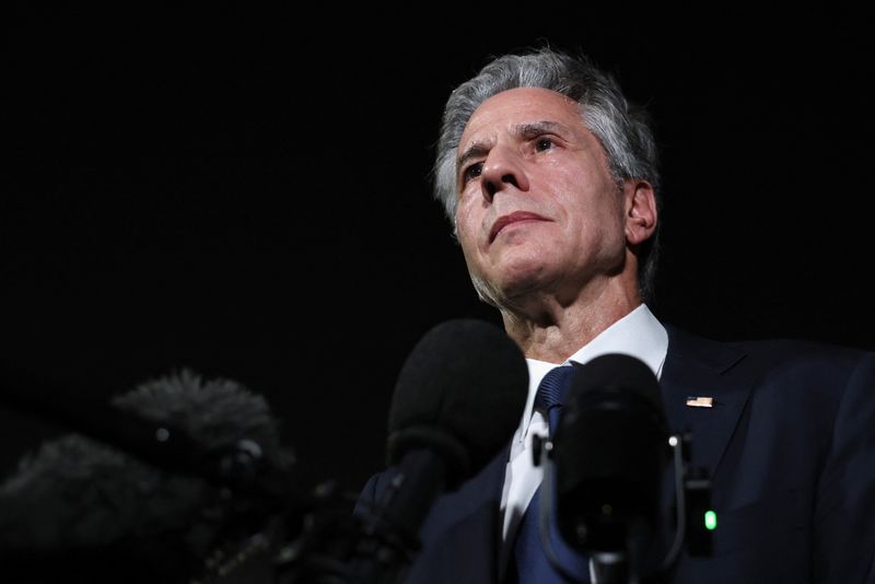 © Reuters. FILE PHOTO: U.S. Secretary of State Antony Blinken speaks to the press, in Doha, Qatar, August 20, 2024. REUTERS/Kevin Mohatt/Pool/File Photo