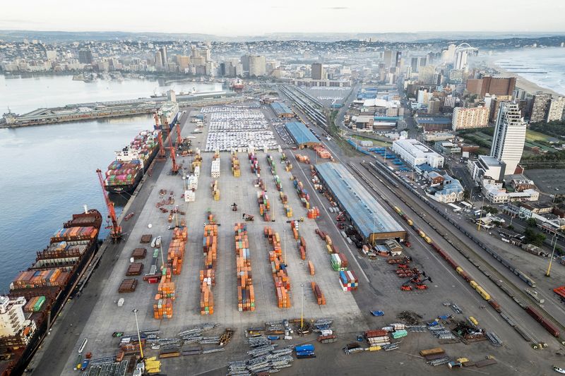 &copy; Reuters. FILE PHOTO: Drone view of Durban harbour, one of South Africa's busiest ports in Durban, South Africa January 31, 2024. REUTERS/Shiraaz Mohamed/File Photo