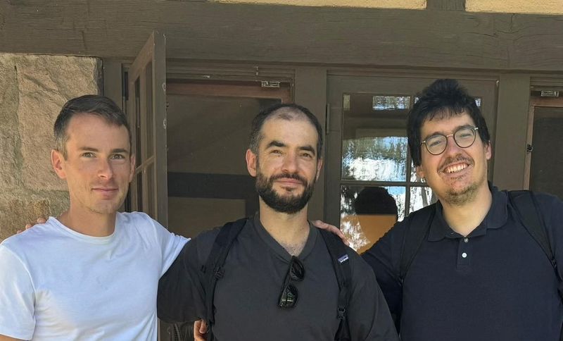 © Reuters. Daniel Gross, Ilya Sutskever and Daniel Levy, cofounders of AI company Safe Superintelligence pose for a photo in this handout picture taken in August 2024. SSI/Handout via REUTERS/File Photo