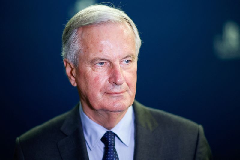 © Reuters. FILE PHOTO: Michel Barnier, former European Union's Brexit negotiator and Les Republicains (LR) French centre-right party presidential primary candidate, attends an interview with Reuters at the Les Republicains party headquarters in Paris, France, November 22, 2021. Picture taken on November 22, 2021. REUTERS/Gonzalo Fuentes/File Photo