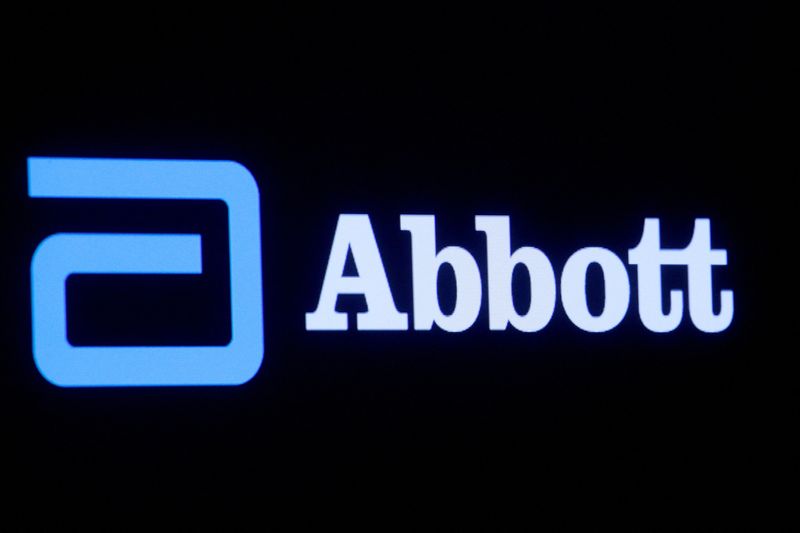 &copy; Reuters. FILE PHOTO: Abbott Laboratories logo is displayed on a screen at the New York Stock Exchange (NYSE) in New York City, U.S., October 18, 2021. REUTERS/Brendan McDermid/File Photo