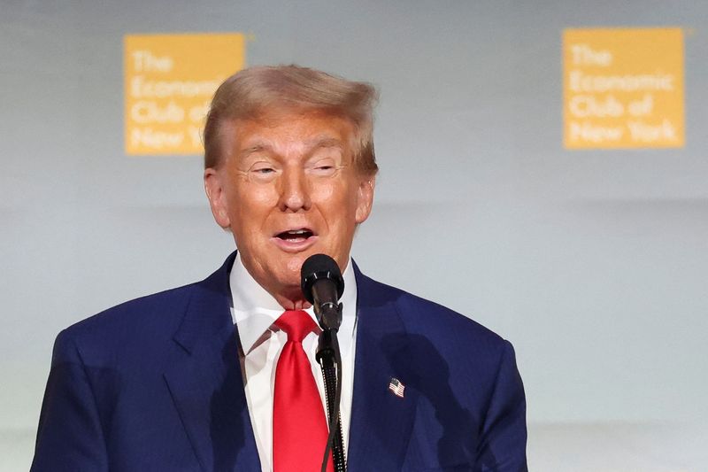 &copy; Reuters. Republican presidential nominee and former U.S. President Donald Trump speaks at the Economic Club of New York in New York City, U.S. September 5, 2024.  REUTERS/Brendan McDermid