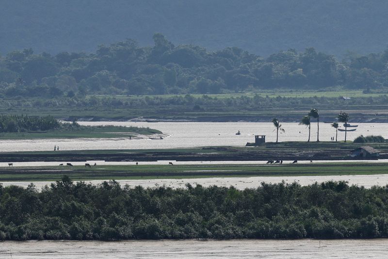 © Reuters. Myanmar-Bangladesh border, June 27, 2024. REUTERS/Mohammad Ponir Hossain