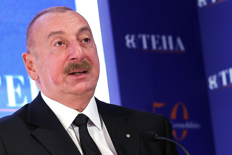 © Reuters. Azerbaijan's President Ilham Aliyev speaks at the European House - Ambrosetti Forum, an annual conference that gathers business and political leaders at the end of the summer, in Cernobbio, Italy, September 6, 2024. REUTERS/Claudia Greco