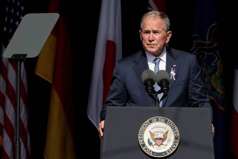 © Reuters. Former U.S. President George W. Bush speaks during an event commemorating the 20th anniversary of the September 11, 2001 attacks at the Flight 93 National Memorial in Stoystown, Pennsylvania, U.S., September 11, 2021. REUTERS/Evelyn Hockstein/File Photo