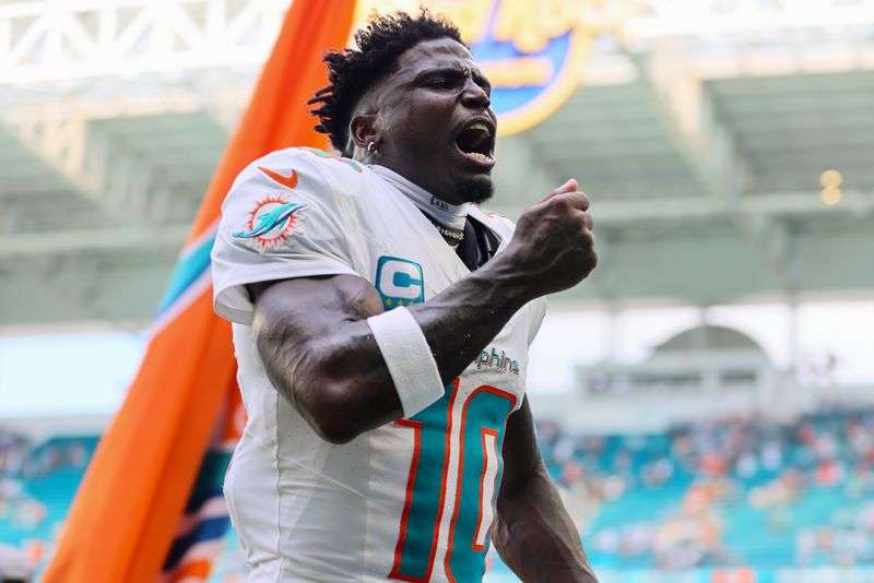 &copy; Reuters. FILE PHOTO: Sep 8, 2024; Miami Gardens, Florida, USA; Miami Dolphins wide receiver Tyreek Hill (10) reacts after the game against the Jacksonville Jaguars at Hard Rock Stadium. Mandatory Credit: Sam Navarro-Imagn Images/File Photo