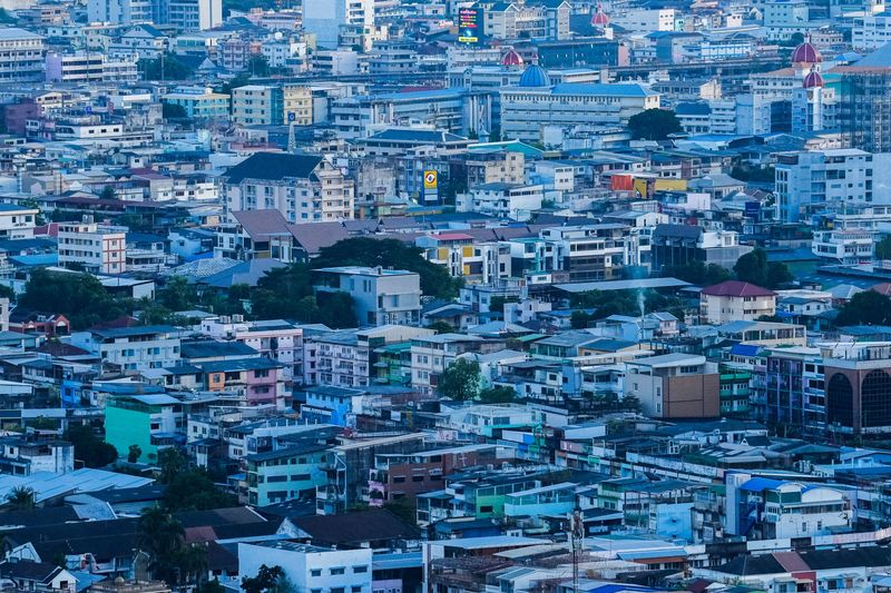 &copy; Reuters. FILE PHOTO: Bangkok's skyline photographed during sunset in Bangkok, Thailand, January 4, 2023. REUTERS/Athit Perawongmetha/File Photo