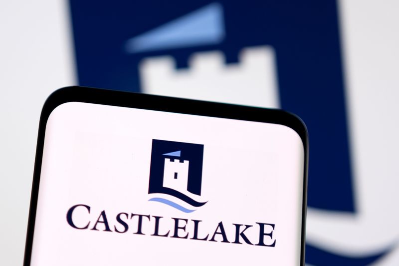 © Reuters. The Castlelake logo is shown in this illustration taken May 4, 2022. REUTERS/Dado Ruvic/Illustration/File Photo