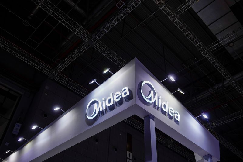 China’s Midea Group to price shares at top of range in Hong Kong listing, sources say