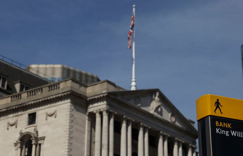 &copy; Reuters. FILE PHOTO: A sign with the word Bank is seen in front of the Bank of England building, in London, Britain, May 8, 2024. REUTERS/Carlos Jasso/File Photo