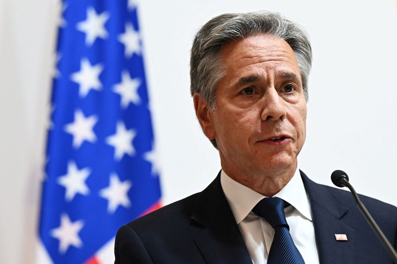 © Reuters. FILE PHOTO: US Secretary of State Antony Blinken gives a statement to the press on September 11, 2024 in Kyiv, Ukraine. Leon Neal/Pool via REUTERS/File Photo