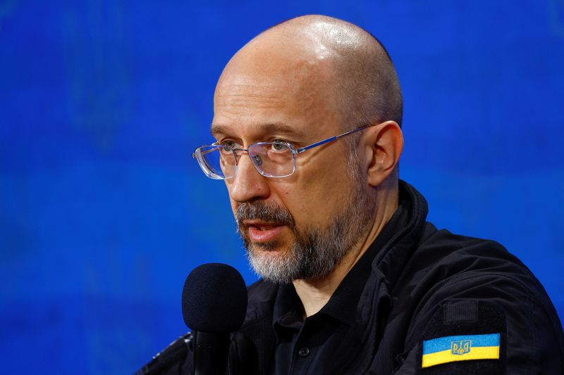 &copy; Reuters. FILE PHOTO: Ukraine's Prime Minister Denys Shmyhal speaks during a forum 'Ukraine 2024 Independence', amid Russia's attack on Ukraine, in Kyiv, Ukraine August 27, 2024. REUTERS/Valentyn Ogirenko/File photo